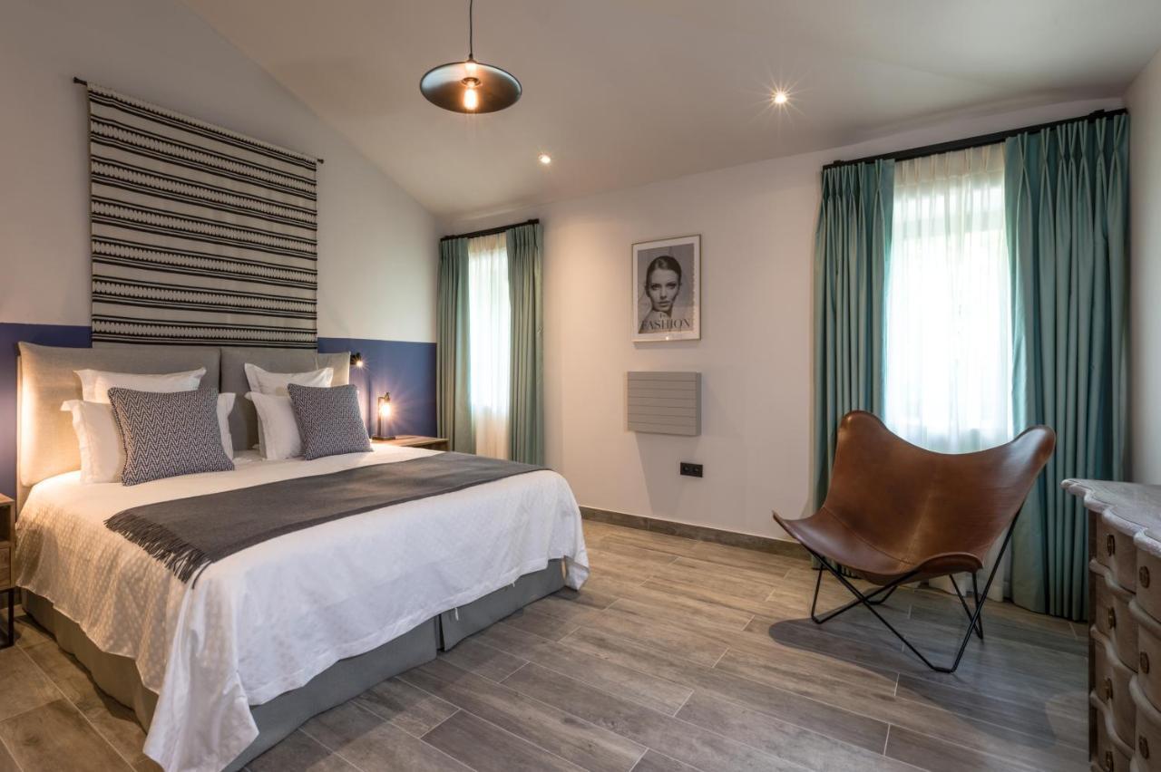 Mas Du Brulat Hotel Le Castellet  Buitenkant foto